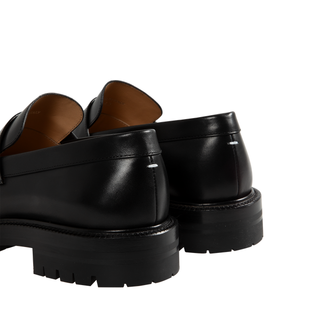 Image 3 of 4 - BLACK - Maison Margiela Tabi County loafer is crafted from calf leather with a cleated sole and feature the Tabi split-toe, inspired by the traditional 15th century Japanese sock bearing the same name. Outer: Calf Leather 100%, Sole: Calf Leather 100%, Lining: Lambskin 100%. 