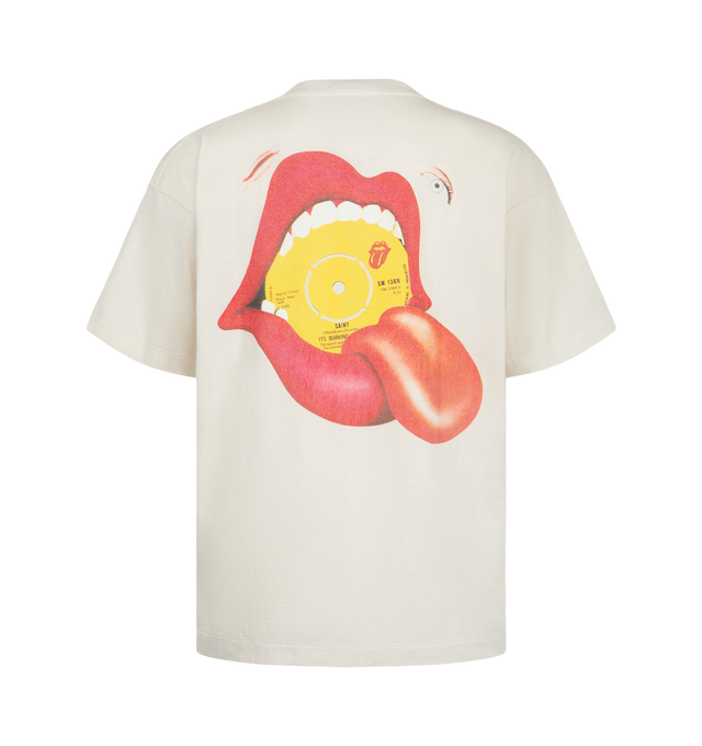 Image 2 of 2 - WHITE - Saint Mxxxxxx x The Rolling Stones Men's Body T-Shirt is crafted from cotton and features exclusive The Rolling Stones artwork printed at the front. Designed with a classic crew neckline, short sleeves, and a relaxed fit, this graphic T-shirt combines Saint Mxxxxxx's vintage-inspired aesthetic with iconic band imagery. Main Material: 100% Cotton. Made in Japan. 