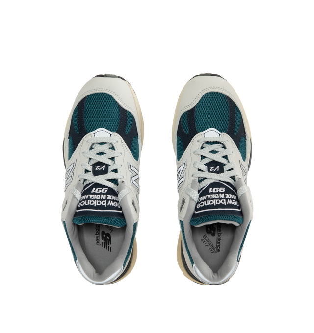 Image 5 of 5 - GREY - NEW BALANCE Made in UK 991v2 Sneaker featuring full-length FuelCell midsole, ENCAP midsole cushioning combines soft foam with a durable polyurethane rim, N logo, semi-translucent ABZORB SBS pods, reflective details, embroidered v2 tongue branding, pig suede, mesh and synthetic upper and durable rubber outsole. 