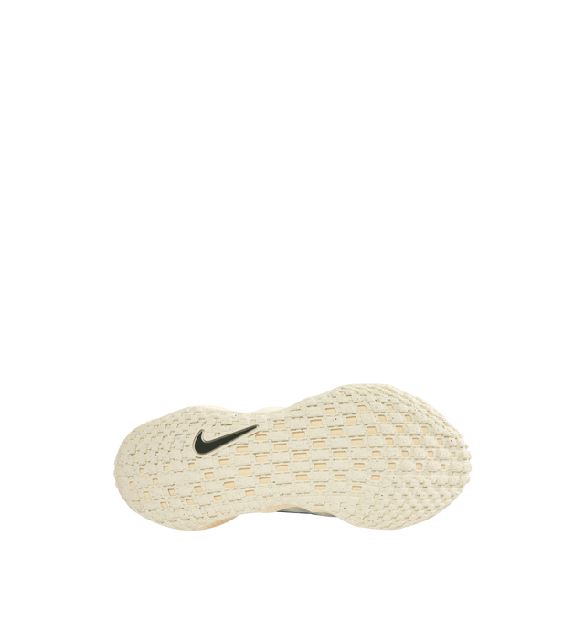 Image 4 of 5 - BLUE - Nike Ava Rover featuring a stacked ReactX midsole and an ultralight outsole and sleek, breathable upper.  Mudguards wrap around the lightweight upper to help you feel locked in. Perforations on the top of the shoe enhance breathability. The oversized midsole is made with performance-level ReactX foam for ultra-comfortable cushioning. A thin layer of rubber on the outsole adds grip only where you need it, keeping the shoe light and flexible. 