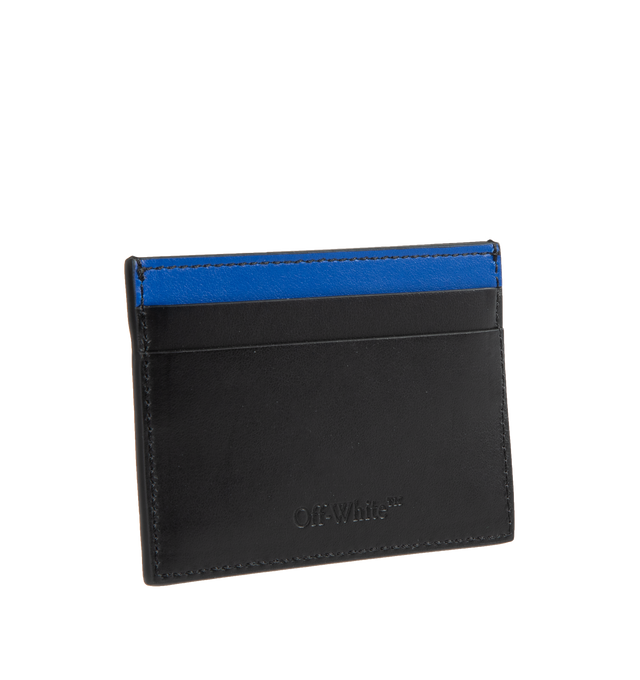 BLACK - OFF-WHITE JITNEY CARD CASE is made from 100% calf leather with a signature logo plaque on the front with two card pockets on the front and back as well as a middle wallet pocket. Lining: 27% Polyamide Outer: 100% Calf Leather Lining: 68% Cotton Lining: 5% Acrylic.