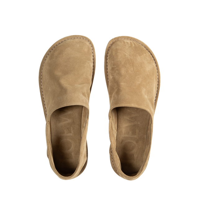 BROWN - LOEWE Folio Slipper featuring a lightweight deconstructed upper, flexible tonal rubber sole and signature round asymmetrical toe shape. Padded insole and rubber outsole. Calf Suede. Made in Italy. 