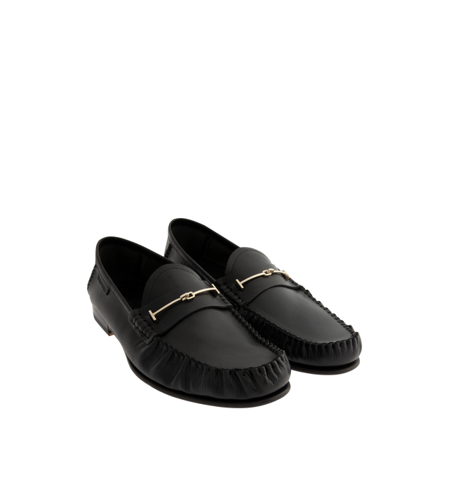Image 2 of 4 - BLACK - TOM FORD Ripley Double T Loafer in supple goat leather featuring the new Double T hardware in pale gold brass and a classic shape with gathered, braided aprons. 90% calf leather, 10% brass. Made in Italy. 