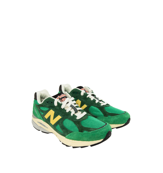 GREEN - NEW BALANCE M990V3 Sneakers are a lace-up style with leather upper, suede details, ENCAP midsole cushioning, and signature logo. 